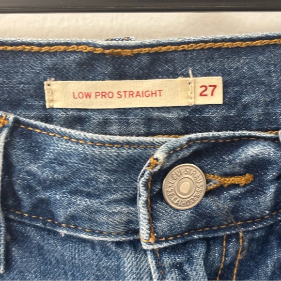 Levi's Low Pro Straight Leg Distressed Jeans size 27 - Picture 6 of 11